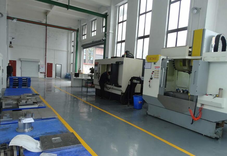 Clamp (Chongqing) Intelligent Equipment Co., Ltd. manufacturer production line