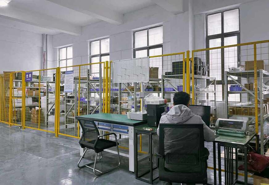 Clamp (Chongqing) Intelligent Equipment Co., Ltd. manufacturer production line